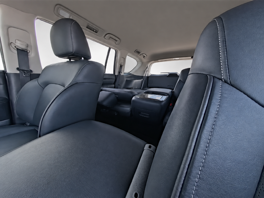 2023 INFINITI QX80 LUXE