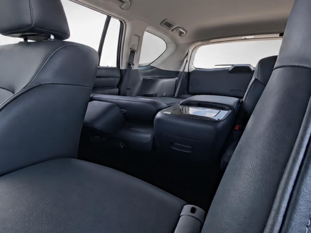 2023 INFINITI QX80 LUXE