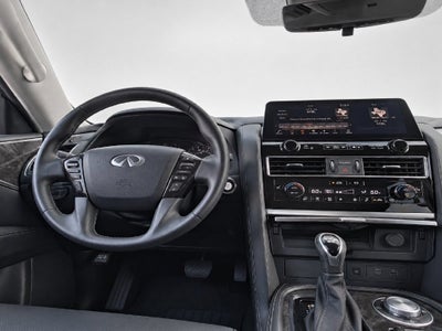2023 INFINITI QX80 LUXE