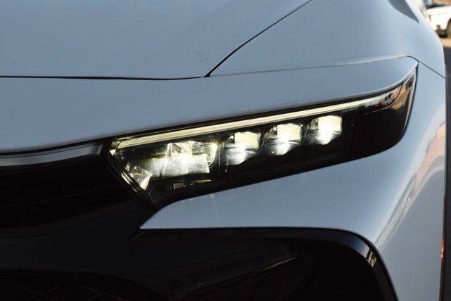 2023 Toyota Toyota Crown LTD Limited