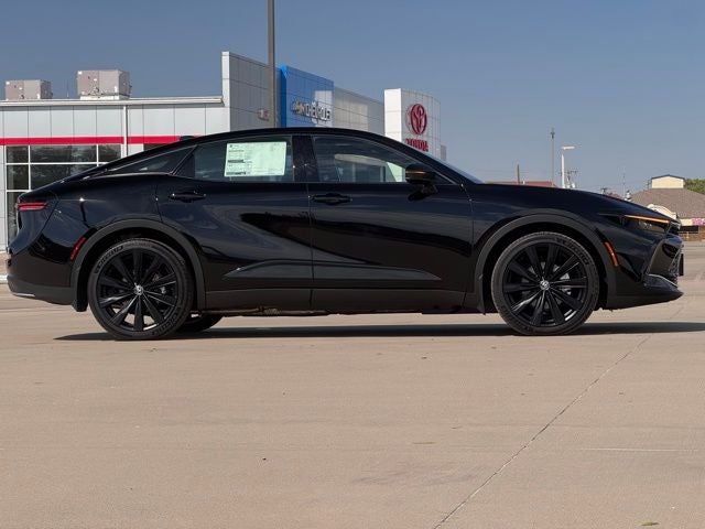 2026 Toyota Toyota Crown Nightshade