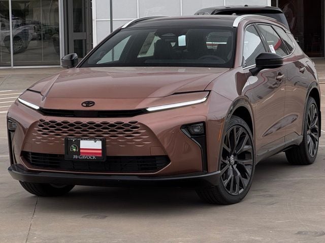 2025 Toyota Toyota Crown Signia Limited