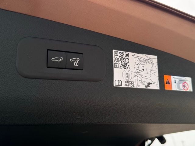 2025 Toyota Toyota Crown Signia Limited