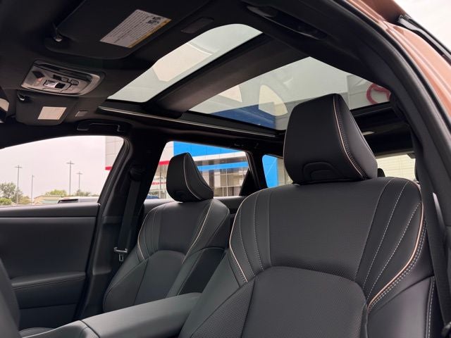 2025 Toyota Toyota Crown Signia Limited