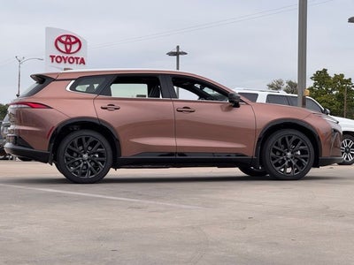 2025 Toyota Toyota Crown Signia Limited