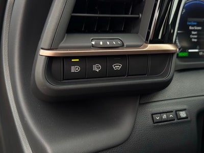 2025 Toyota Toyota Crown Signia Limited