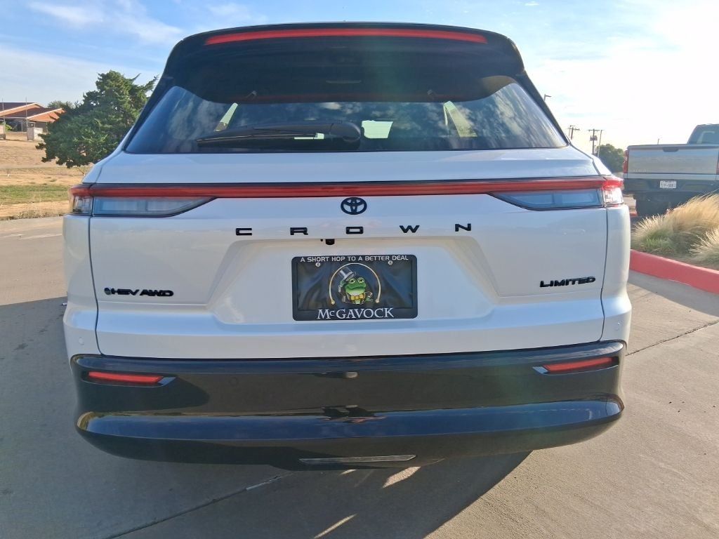 2026 Toyota Toyota Crown Signia Limited