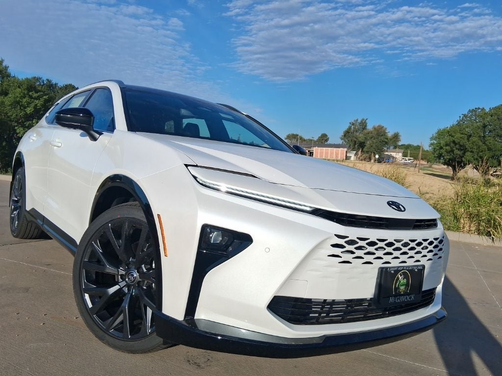 2026 Toyota Toyota Crown Signia Limited