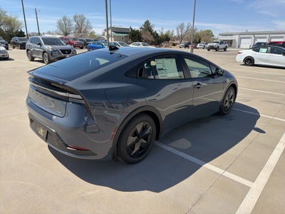 2026 Toyota Prius Plug-in Hybrid SE