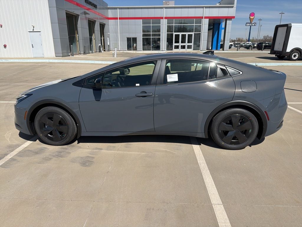 2026 Toyota Prius Plug-in Hybrid SE