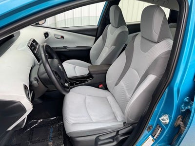 2021 Toyota PRIUS PRIME LE