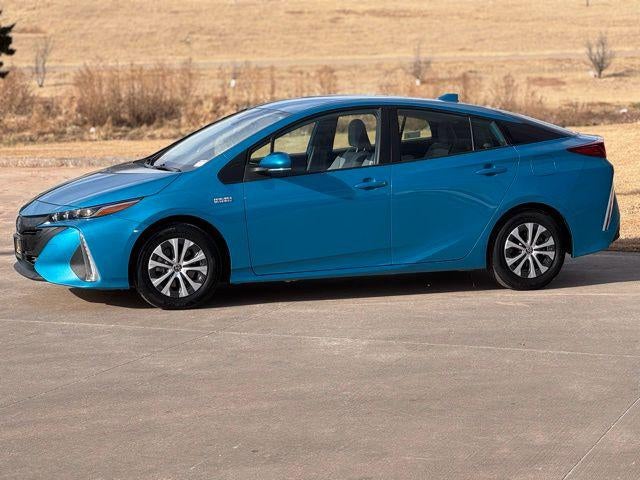 2021 Toyota PRIUS PRIME LE