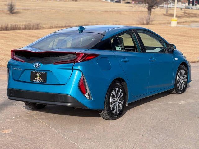 2021 Toyota PRIUS PRIME LE