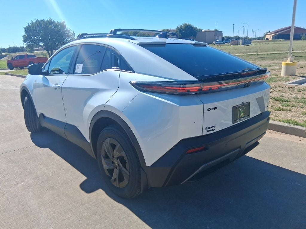 2026 Toyota C-HR SE