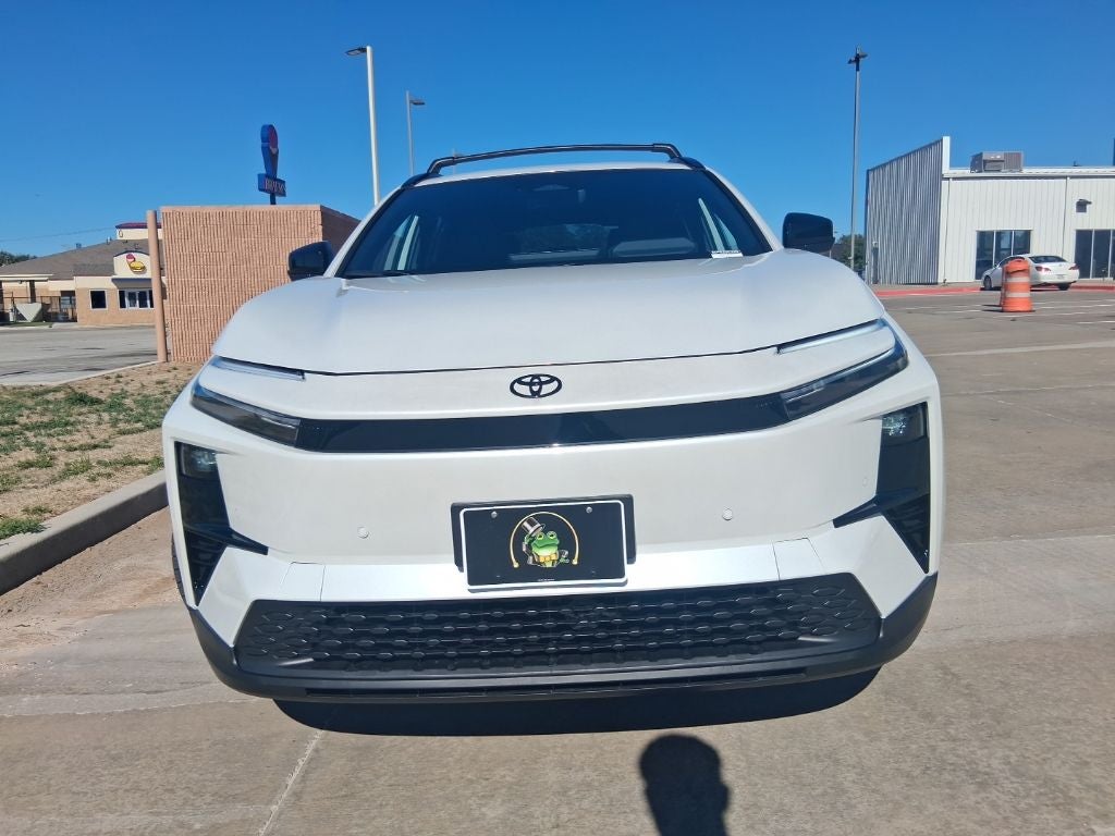 2026 Toyota C-HR SE