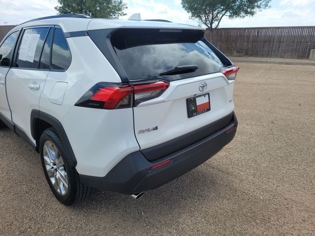 2020 Toyota RAV4 XLE Premium