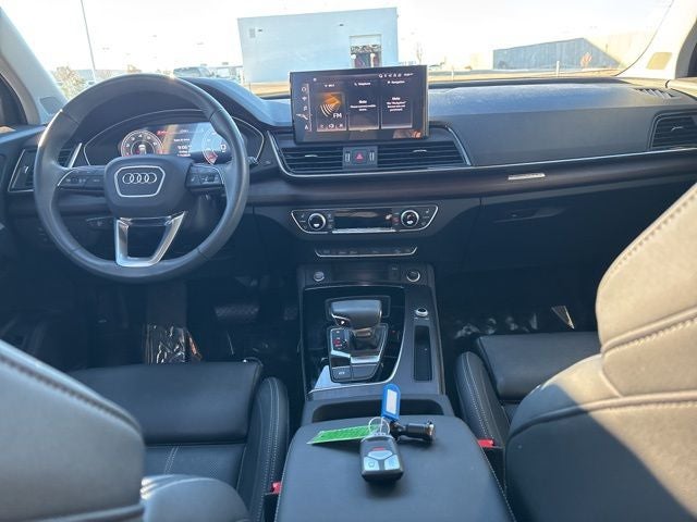 2024 Audi Q5 45 S line Premium quattro