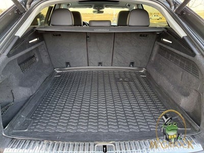 2021 Audi Q8 55 Premium Plus quattro