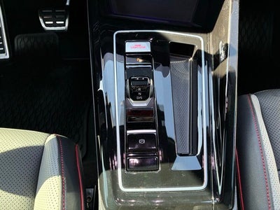 2025 Volkswagen Golf GTI Autobahn