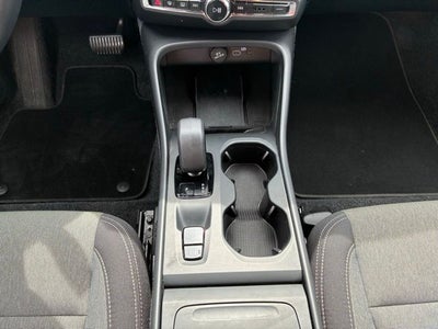 2025 Volvo XC40 B5 Core