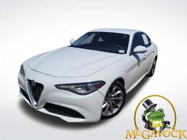 2017 Alfa Romeo Giulia Base