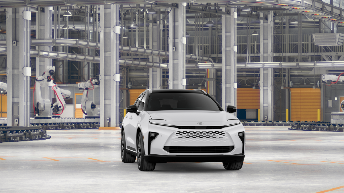 2026 Toyota Toyota Crown Signia Limited